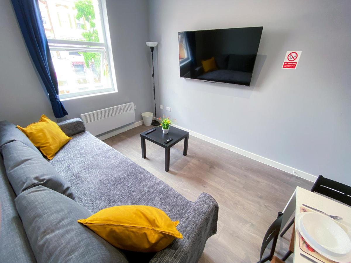 Stylish 1 Bedroom Flat In Wood Green Londyn Zewnętrze zdjęcie
